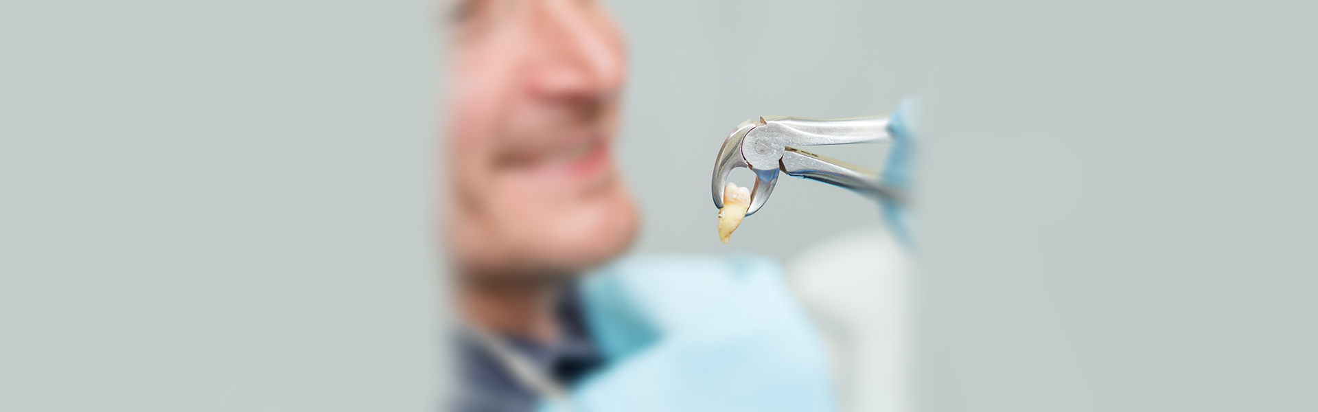 CAN TOOTH EXTRACTION BE PERFORMED ON A DIABETIC PATIENT?